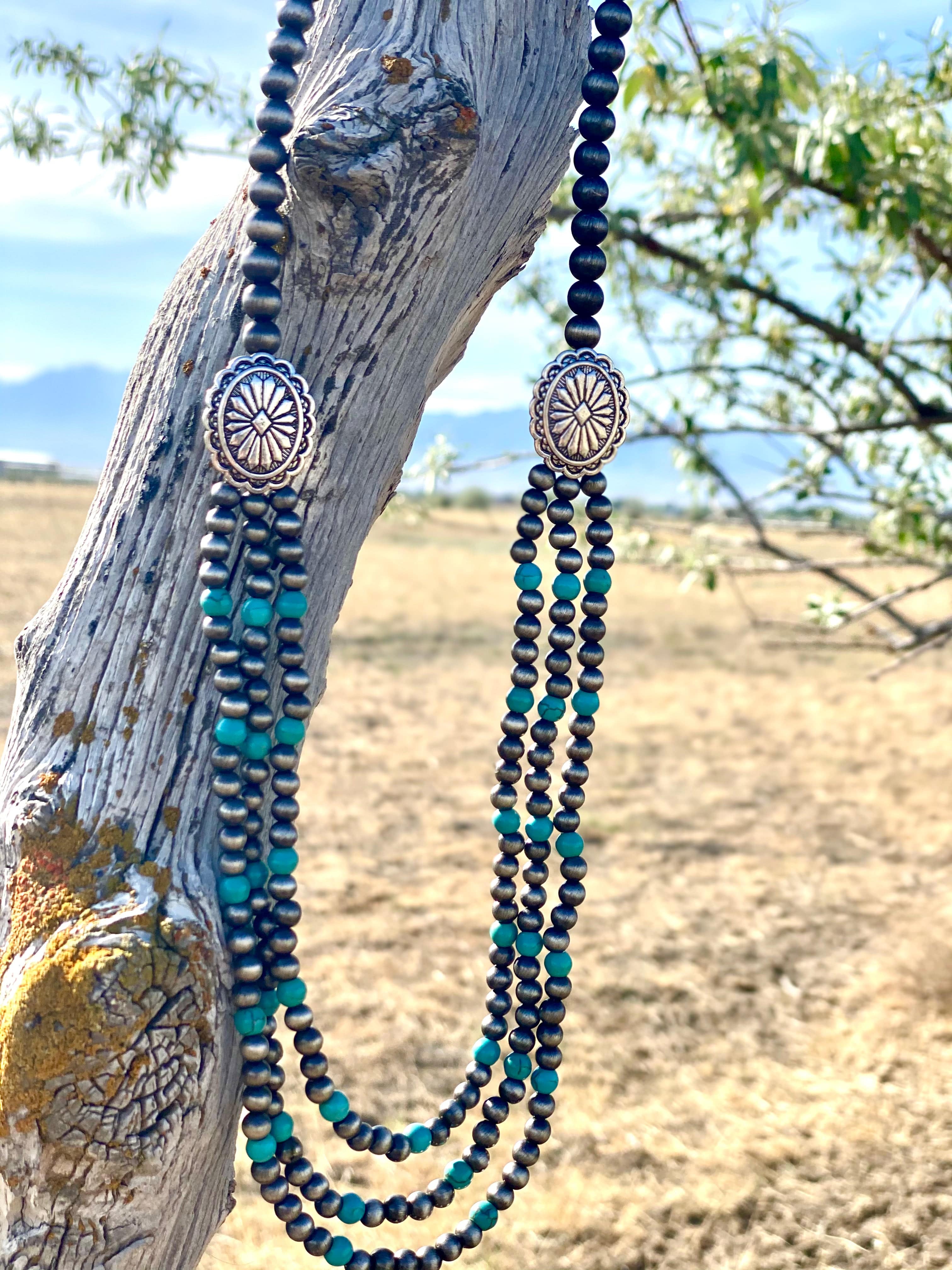 Arizona turquoise hot sale necklace