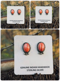 The NA Sterling Silver & Spiney Oyster Oval Stud Earring