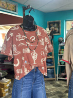 Shop Envi Me It's T-shirt Kinda Day The Clay Wagon Train Mom Crop Top