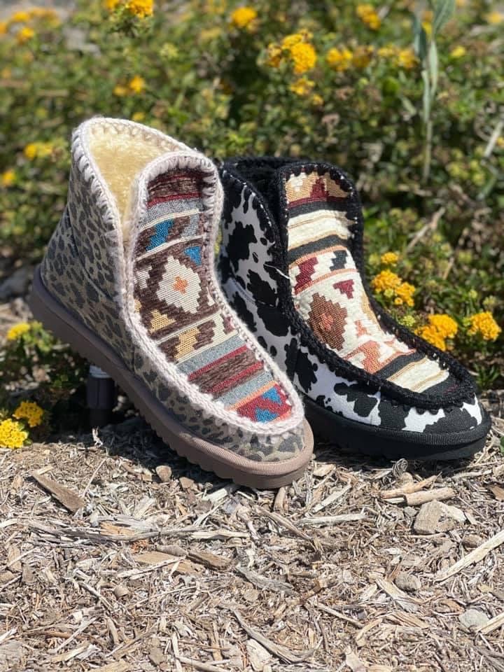 Yellow Box Footwear The Cozy Sherpa Tan Aztec Leopard Moc Shoe