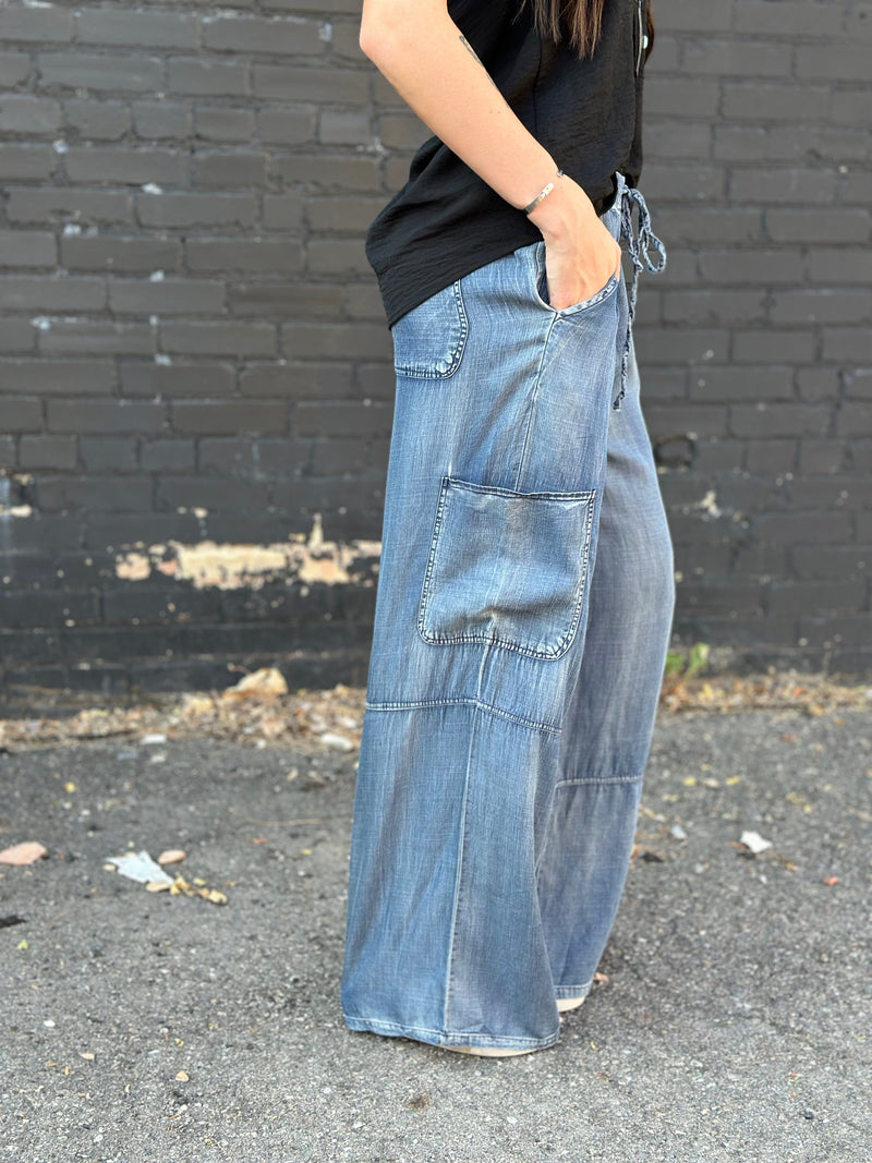 Just Black Bottoms The Must Have Chambray Wide Leg Cargo Pants