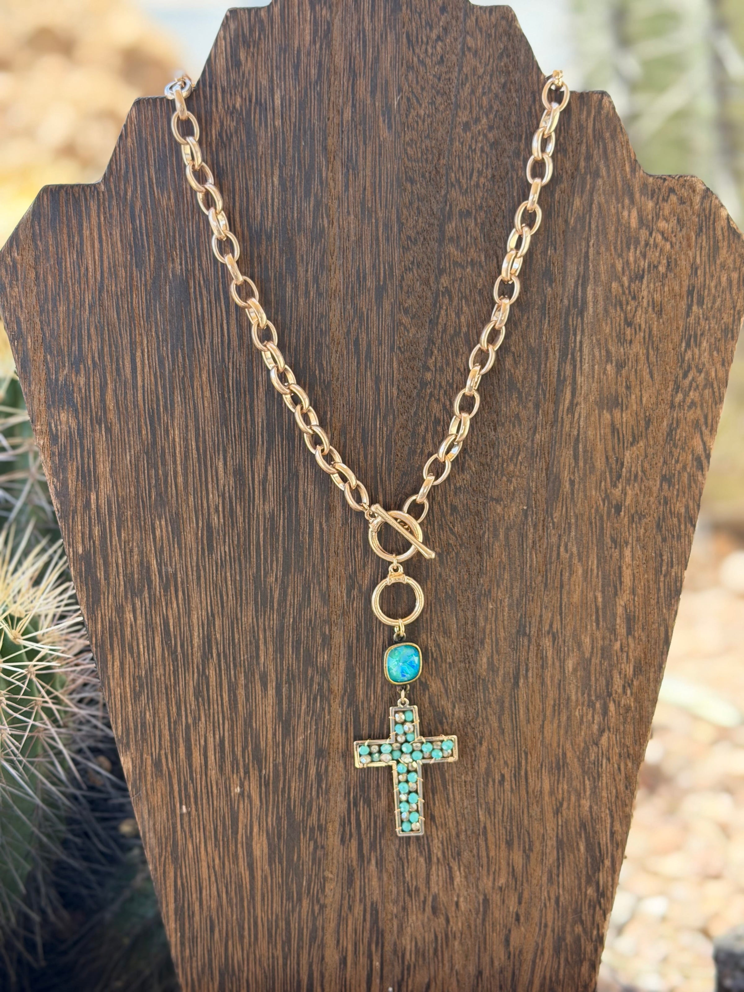 Shop Envi Me Jewelry Necklace / Multi The Pink Panache Turquoise Crystal Gold Necklace