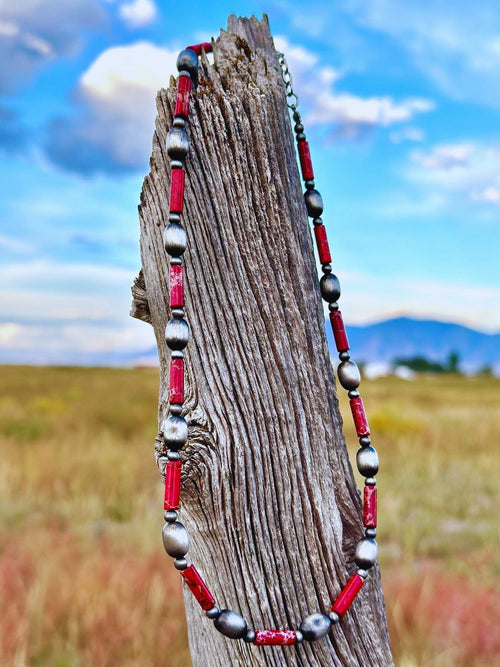 Shop Envi Me Jewelry The Santa Mural Coral & Silver Bead Necklace