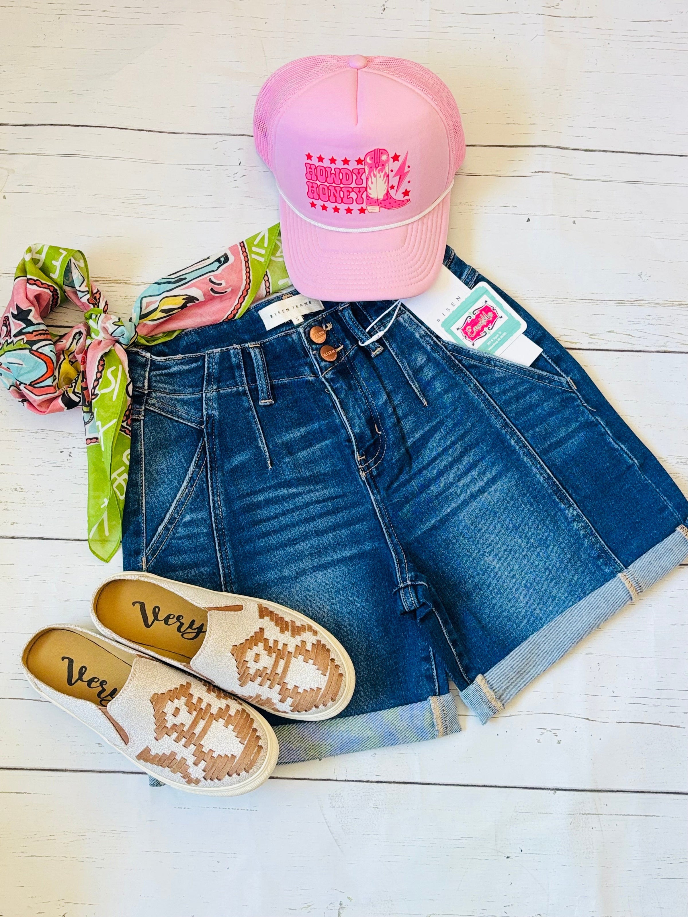 Judy Blue Bottoms The Seam Detail Cuffed Summer Risen Shorts