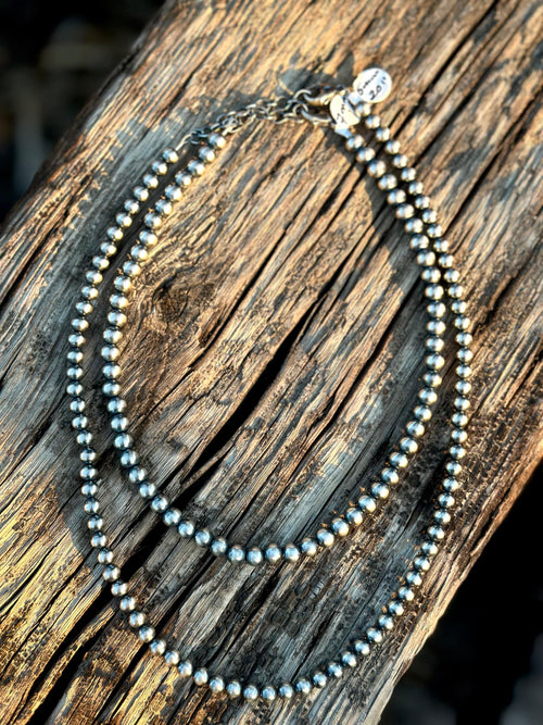 Shop Envi Me Necklaces The South Of Arizona Sterling Silver NA Pearl & Stone Necklace