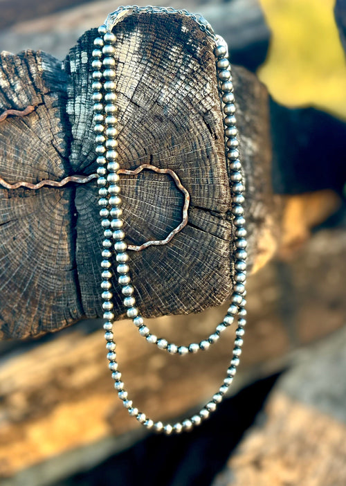 Shop Envi Me Necklaces The South Of Arizona Sterling Silver NA Pearl & Stone Necklace