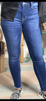 Just Black Bottoms The Summer Vervet Cara Crop Denim