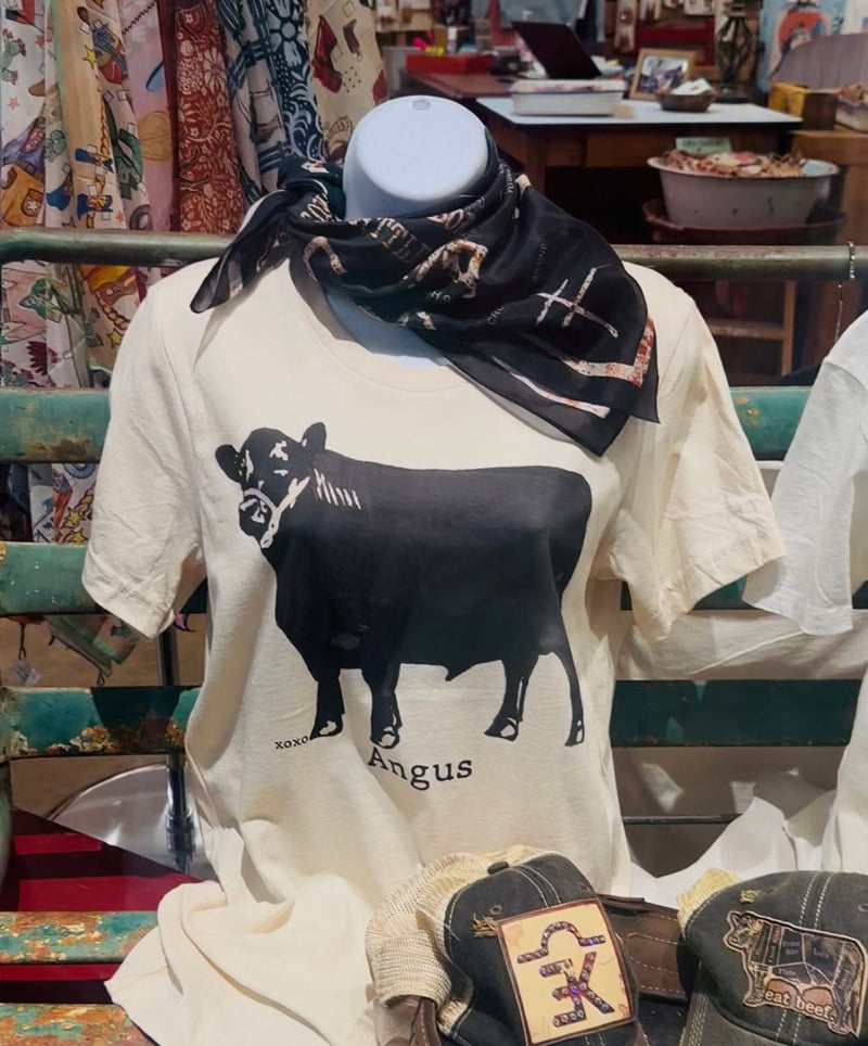 Shop Envi Me It's T-shirt Kinda Day The Western Angus Tee