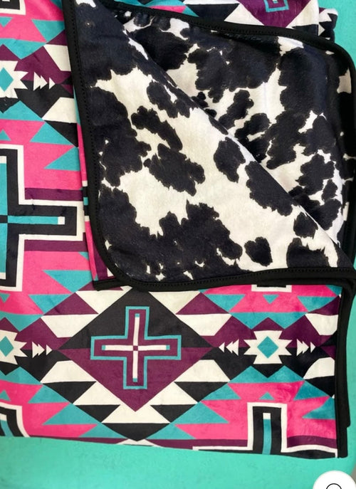 Shop Envi Me The Wyoming Aztec Cow Print Western Throw Blanket