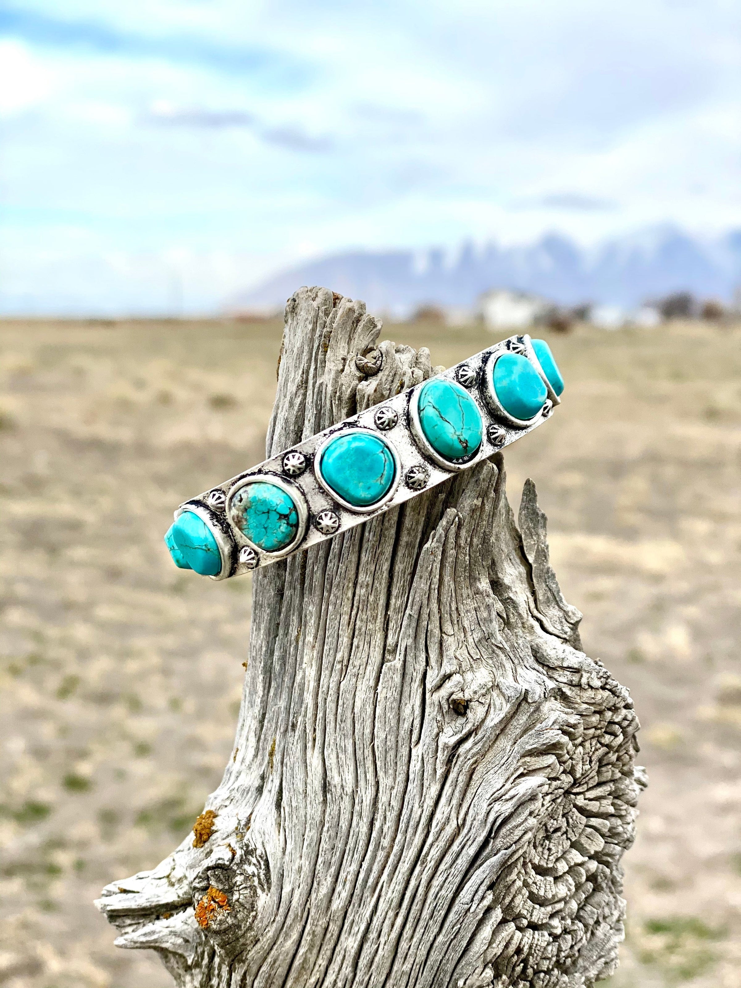 Vintage turquoise hotsell cuff