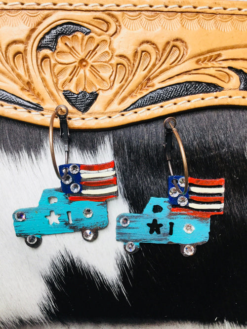 Shop Envi Me Earrings The 4th Of July 🇺🇸Flag Earrings