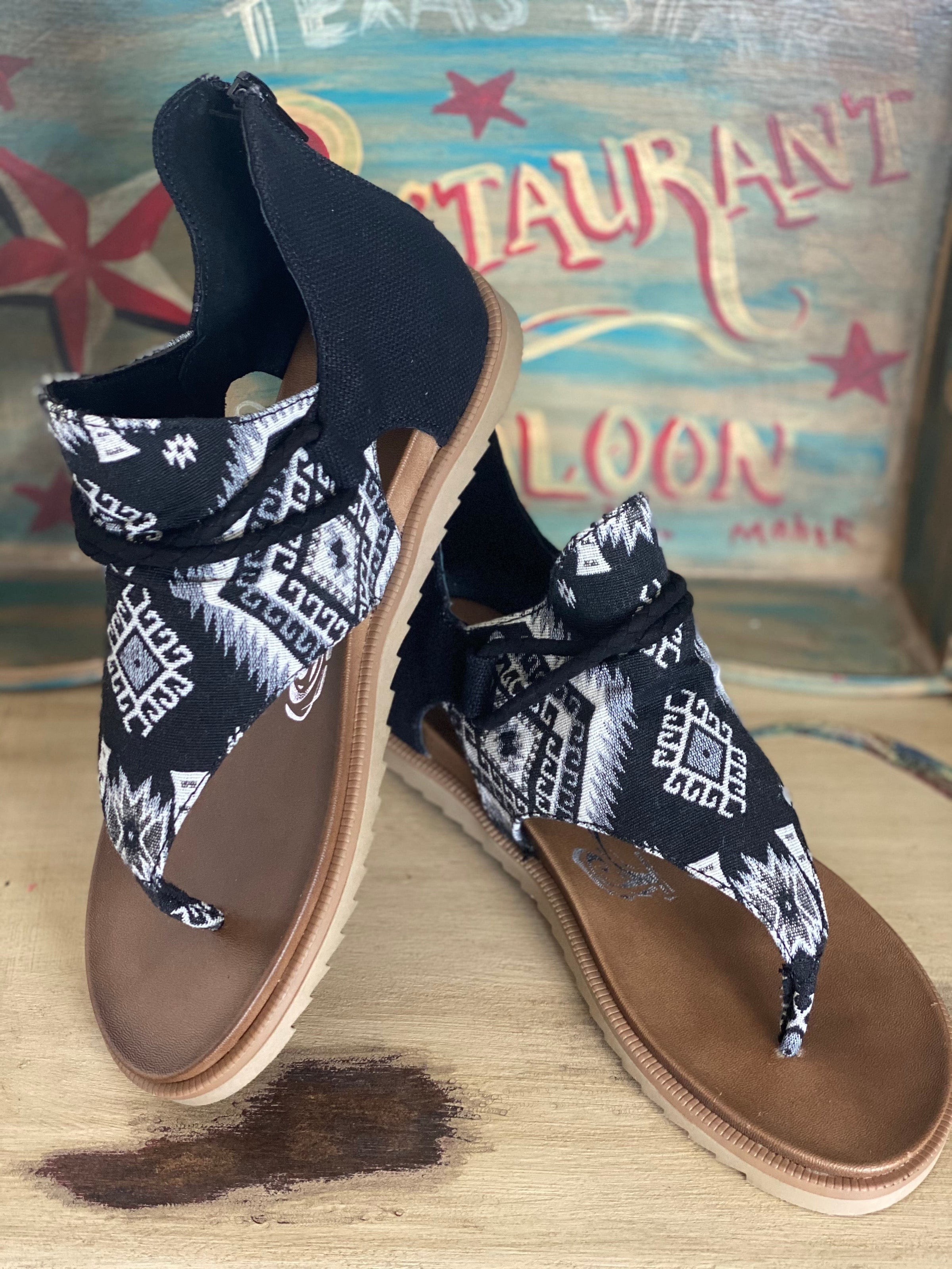 Fiesta sandal price sale