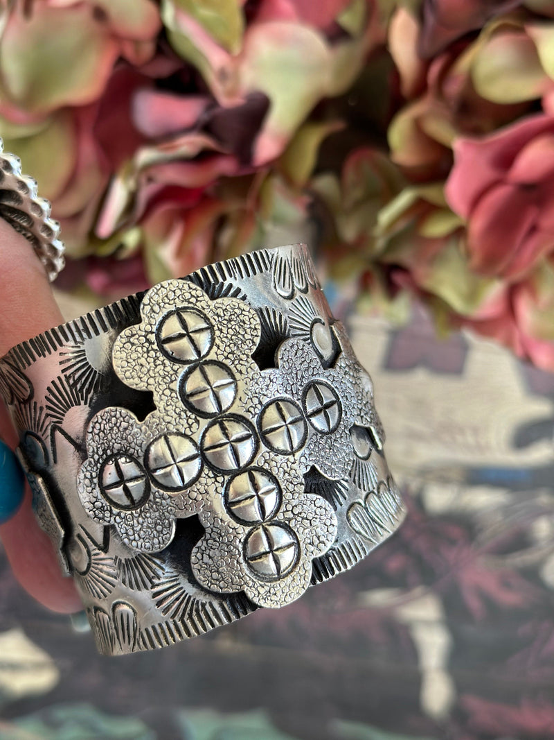 Shop Envi Me Bracelets Silver The Cali Cross Cuff