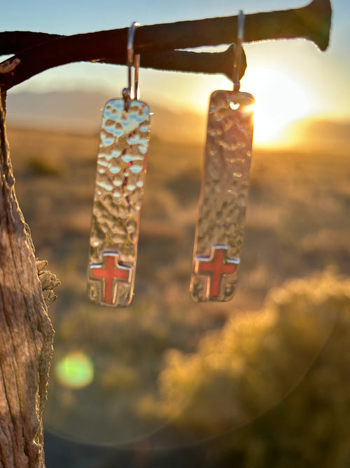 Shop Envi Me Earrings Coral The Hammered Sterling Silver & Coral Cross Earring