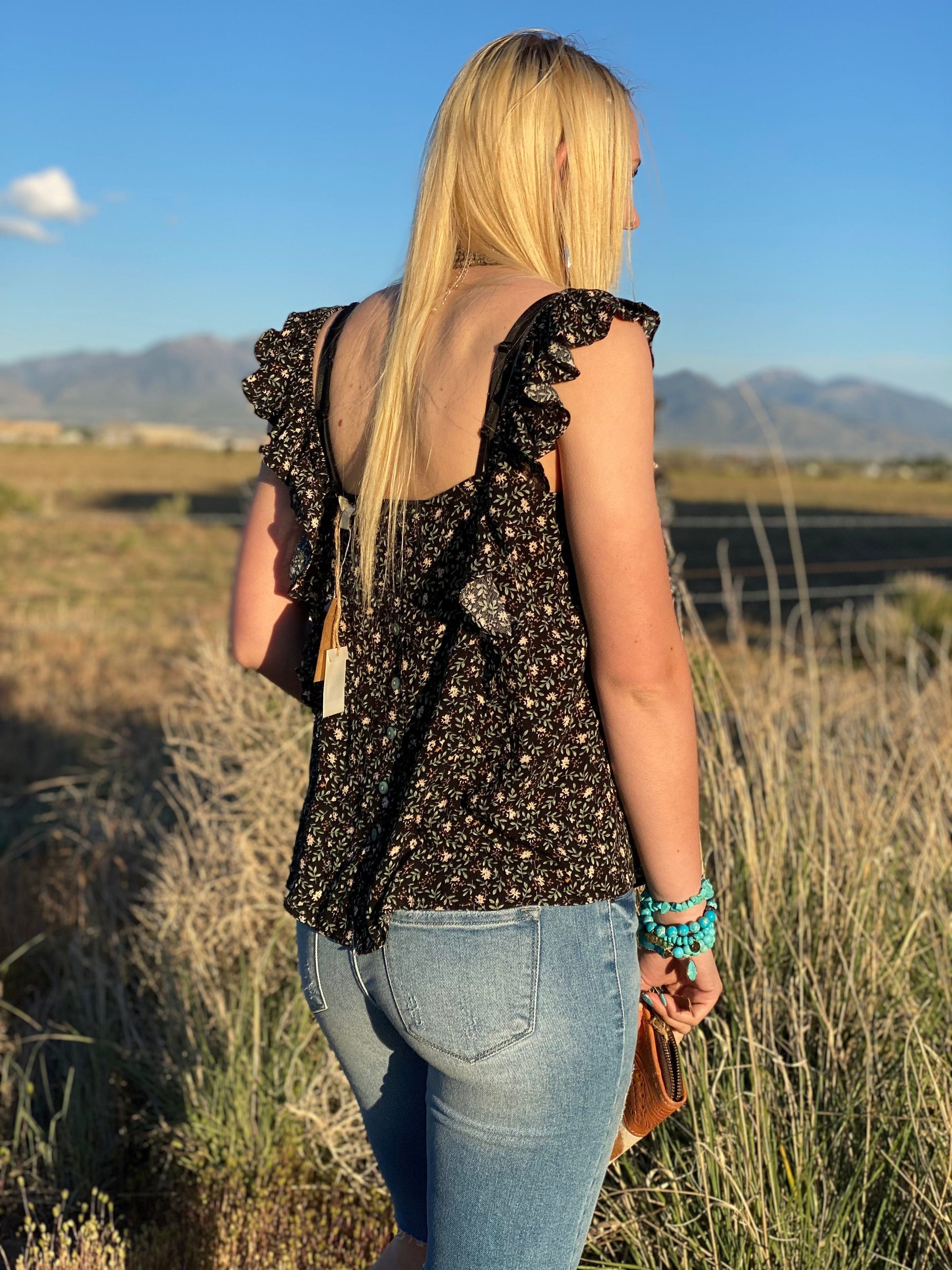 Kancan distressed on sale bermuda shorts