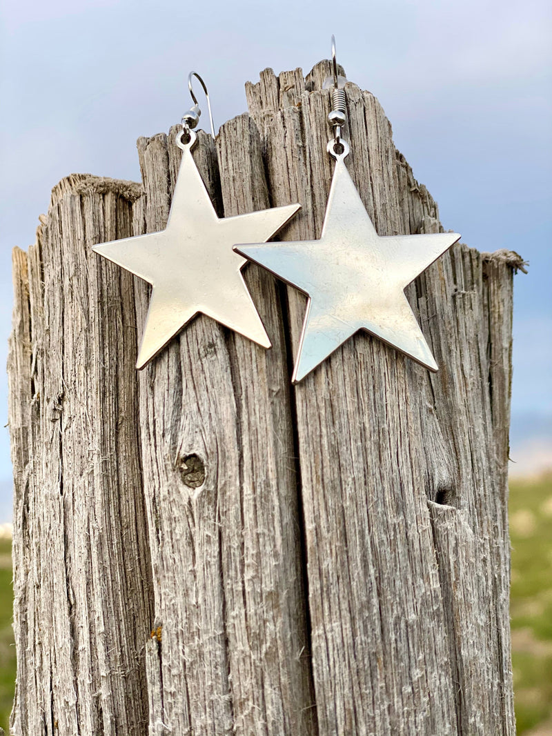 Shop Envi Me Earrings The Silver Stars Earrings
