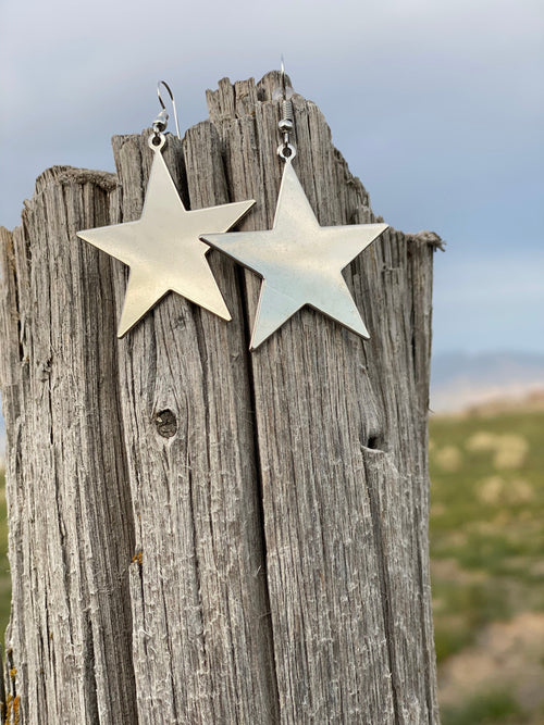 Shop Envi Me Earrings The Silver Stars Earrings