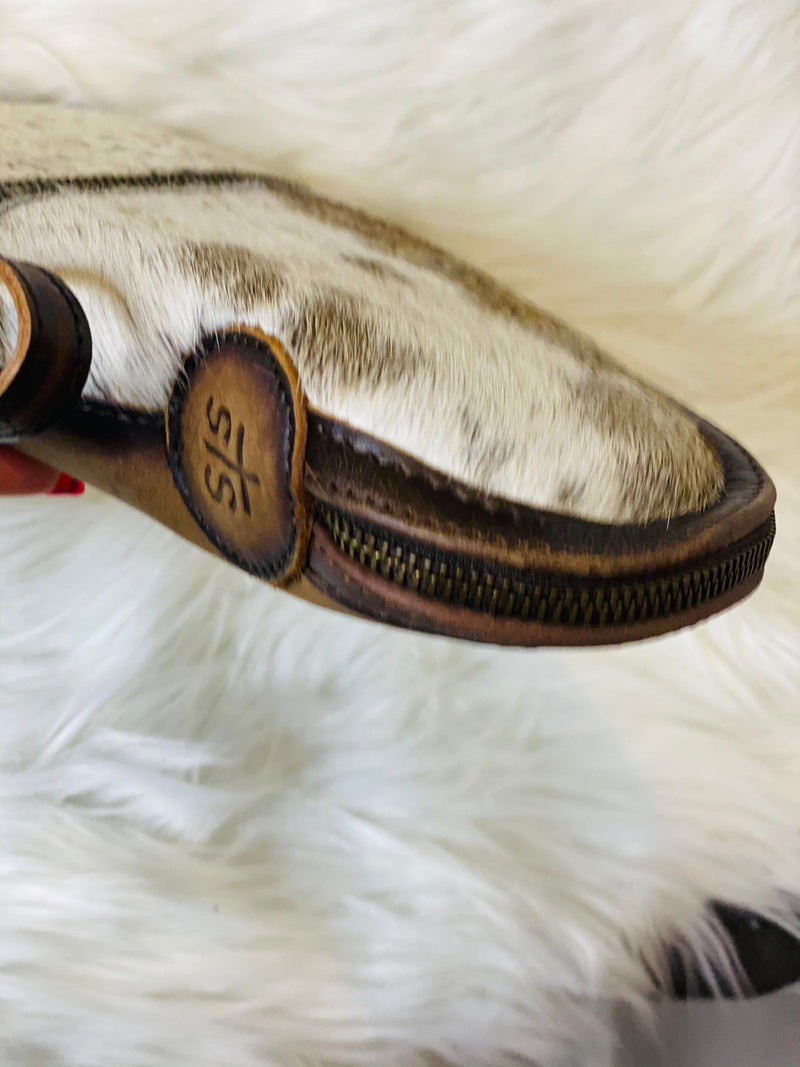 Shop Envi Me Accessories The STS Cowhide Protective Case